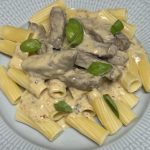 Pasta med oxfilé och gorgonzola