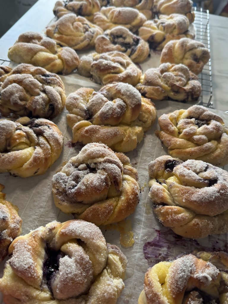 Blåbärsockerbullar med vaniljsmak
