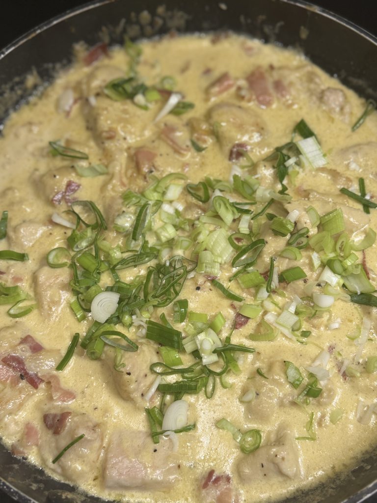 Kyckling i vitvinssås