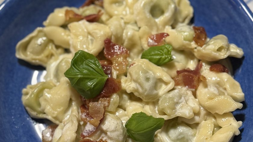 Tortellini Alfredo