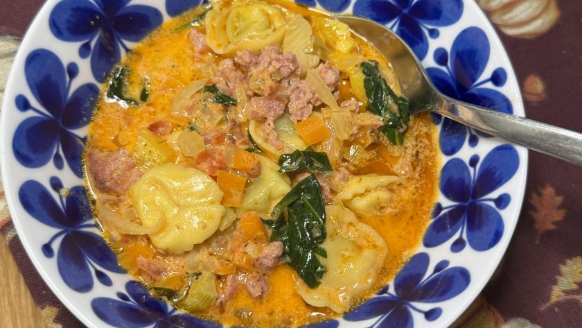 Tortellini och salsicciasoppa