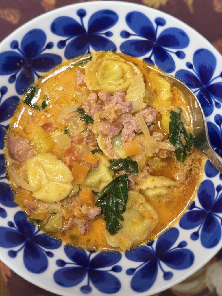 Tortellini och salsicciasoppa