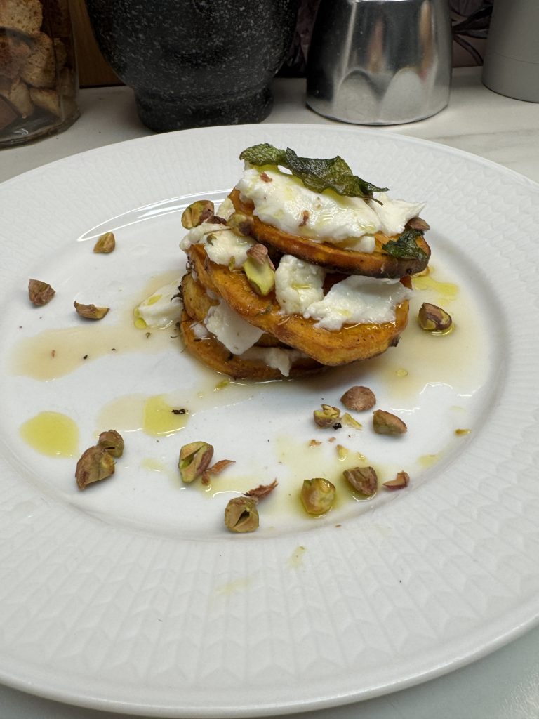 Rostade sötpotatis med burrata