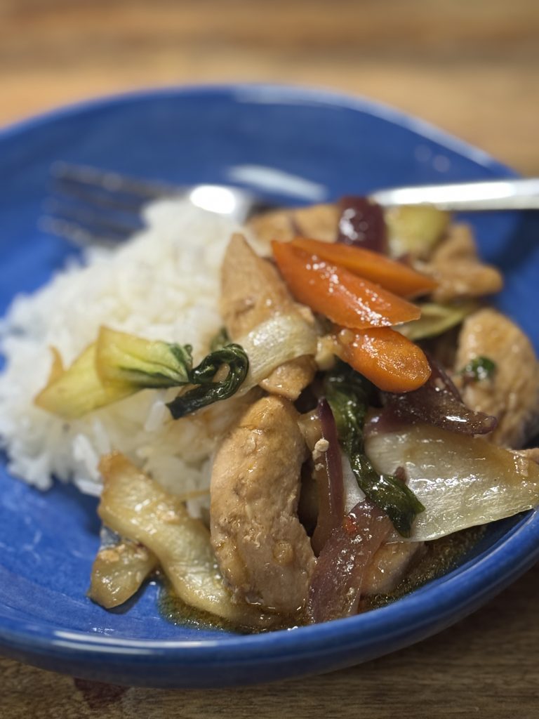 Kyckling och pak choi i hoisinsås