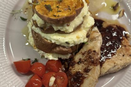 Sötpotatis med vispad fetaoskräm