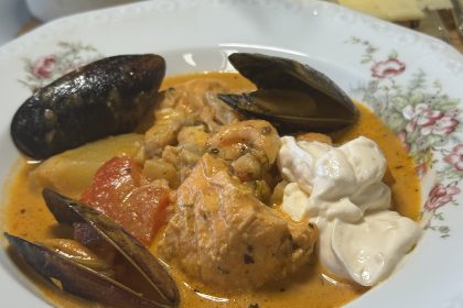 Fisk och skaldjurssoppa/gryta