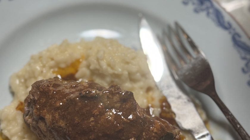 Risotto och kalvrullader fyllda med salsiccia
