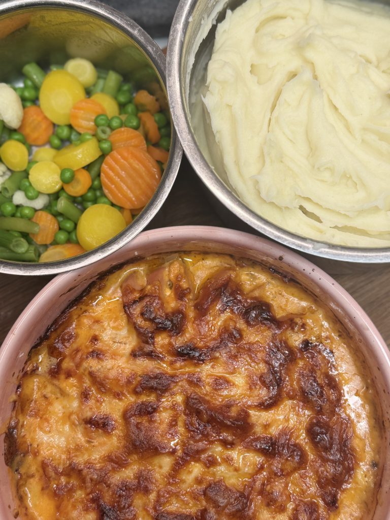 Krämig falukorv i ugn