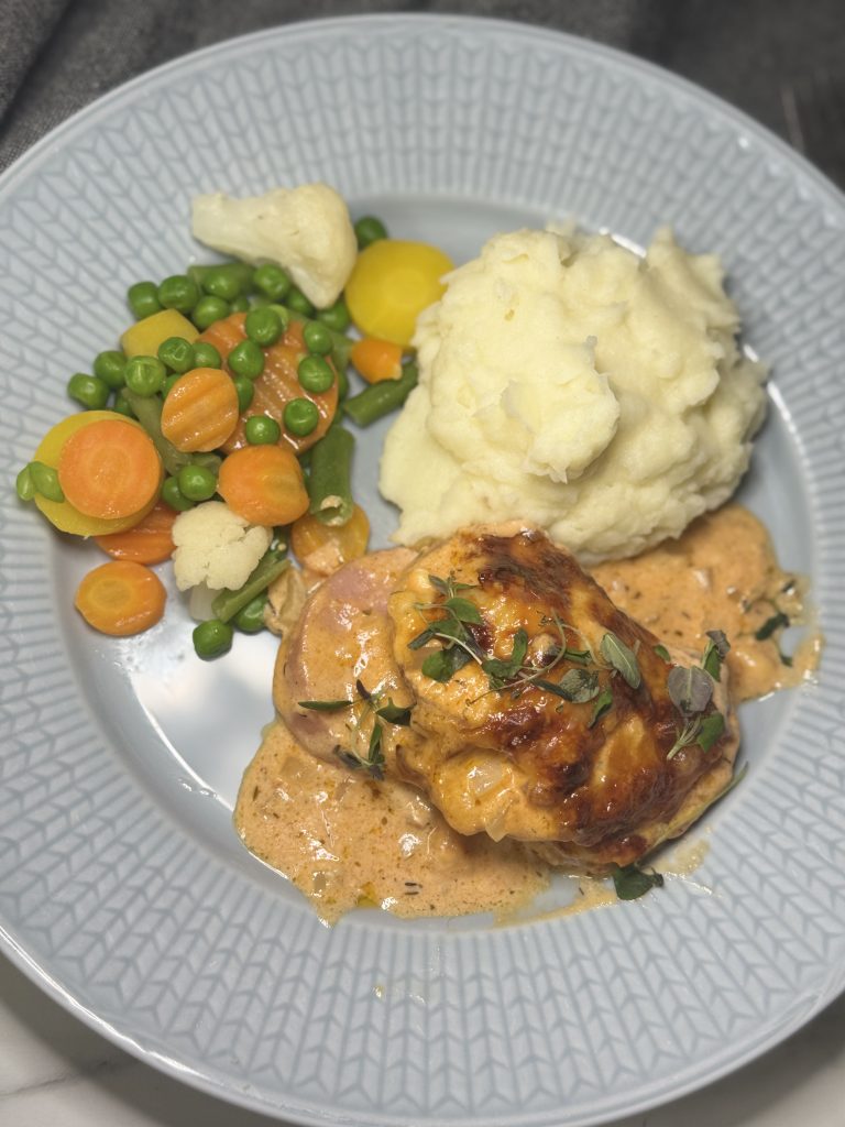 Krämig falukorv i ugn