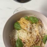 Spagetti Capellini med gräddig tomatsås